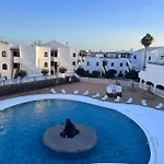 360º Panoramic View *