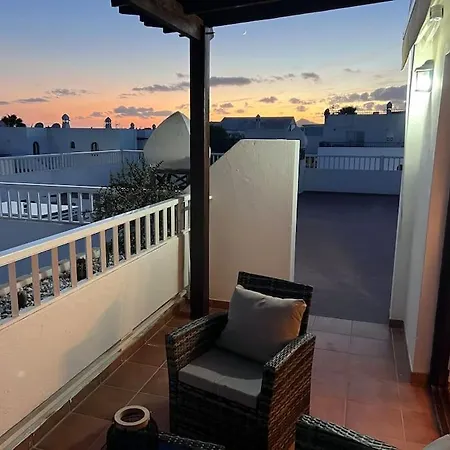 360º Panoramic View Apartment *
